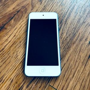 Apple iPod Touch 7th Generation 32GB, Blue